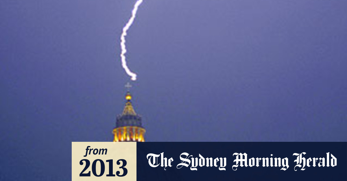 A Sign From Above Lightning Strikes Vatican After Pope Benedict Resigns 